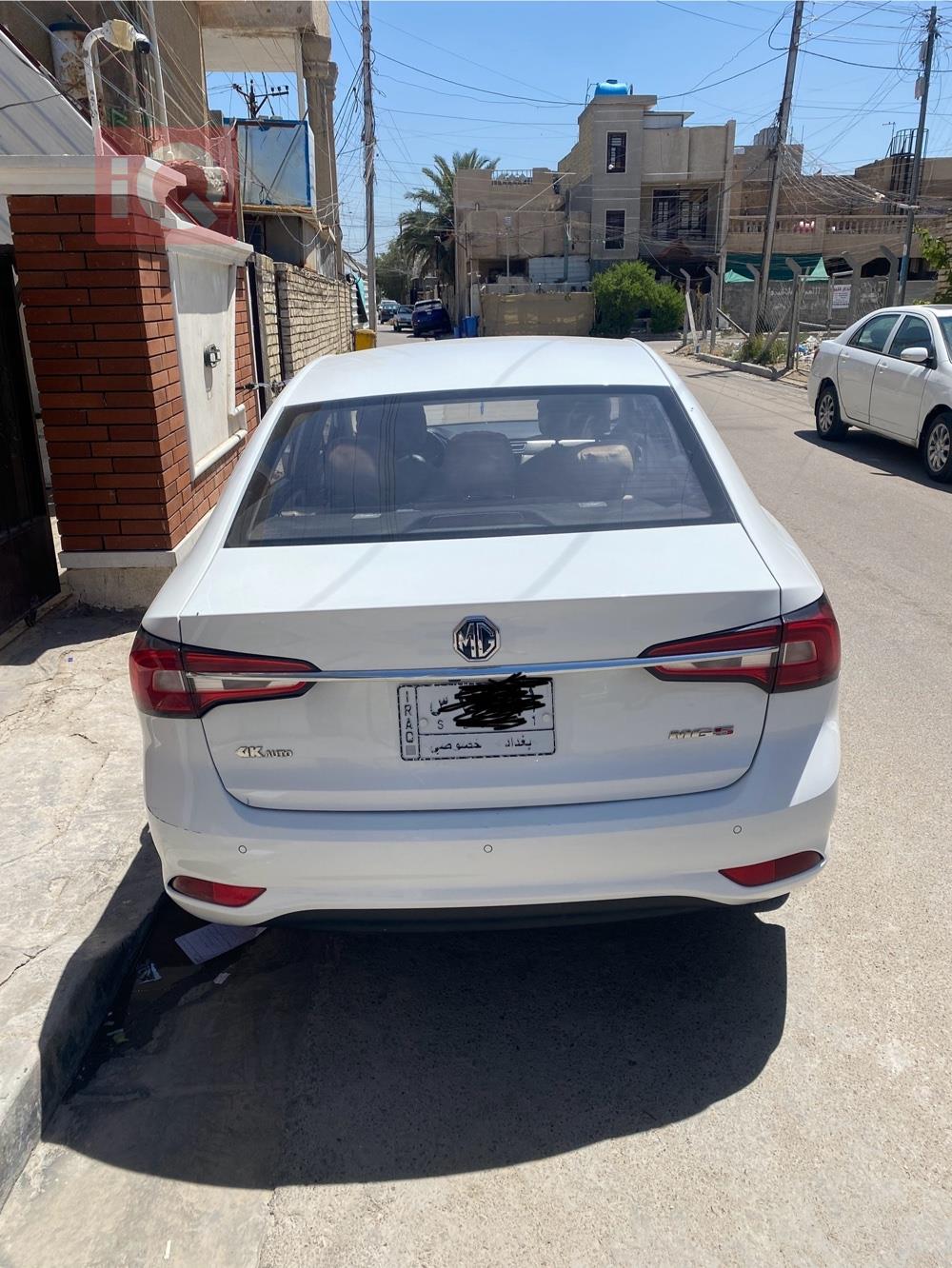 MG 5